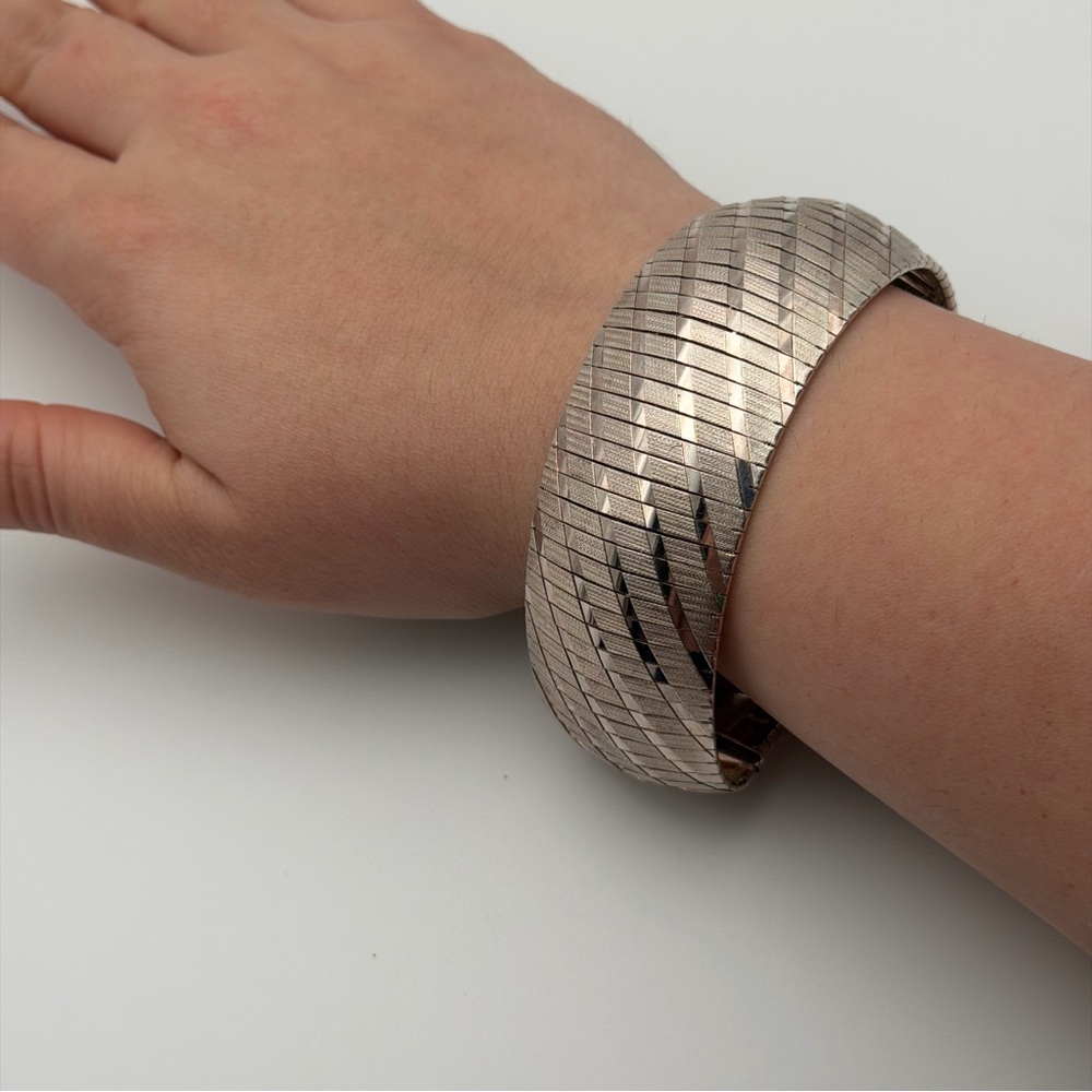 ITALIAN STERLING SILVER WIDE STATEMENT BRACELET - Picture 8 of 11